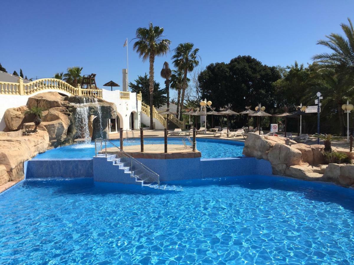 Bungalow Imperial Calpe Buitenkant foto