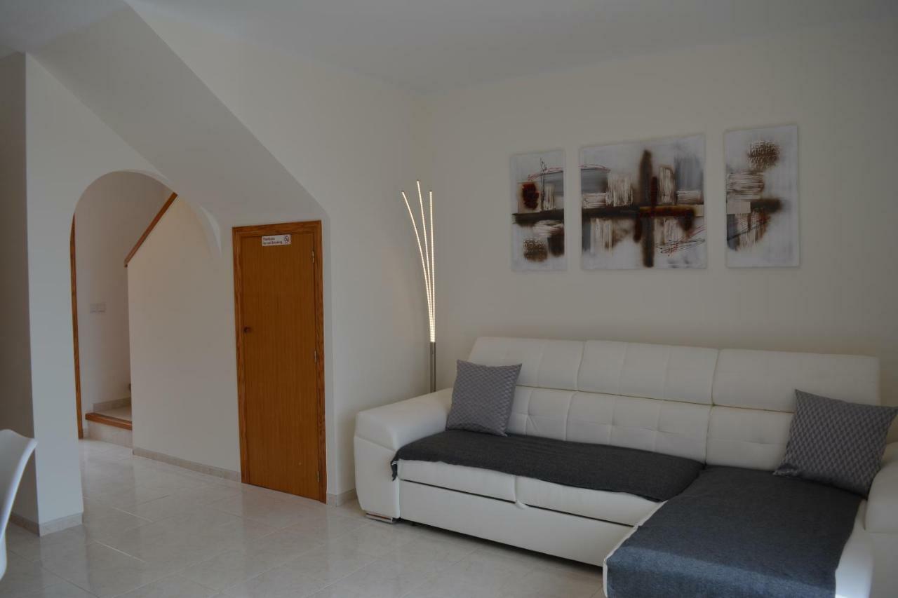 Bungalow Imperial Calpe Buitenkant foto